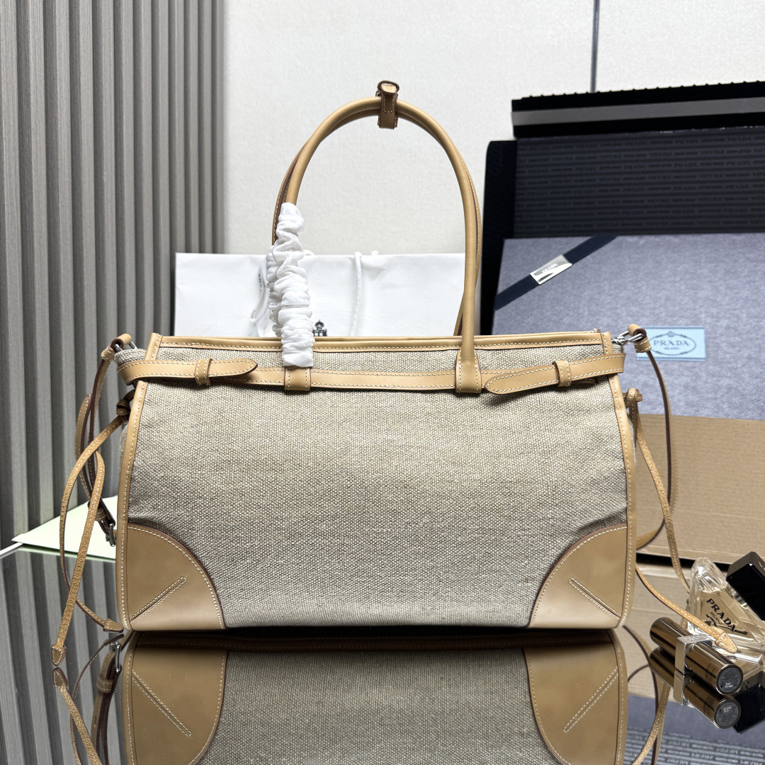 Pra*a bonnie linen and leather tote bag 24x38x12cm