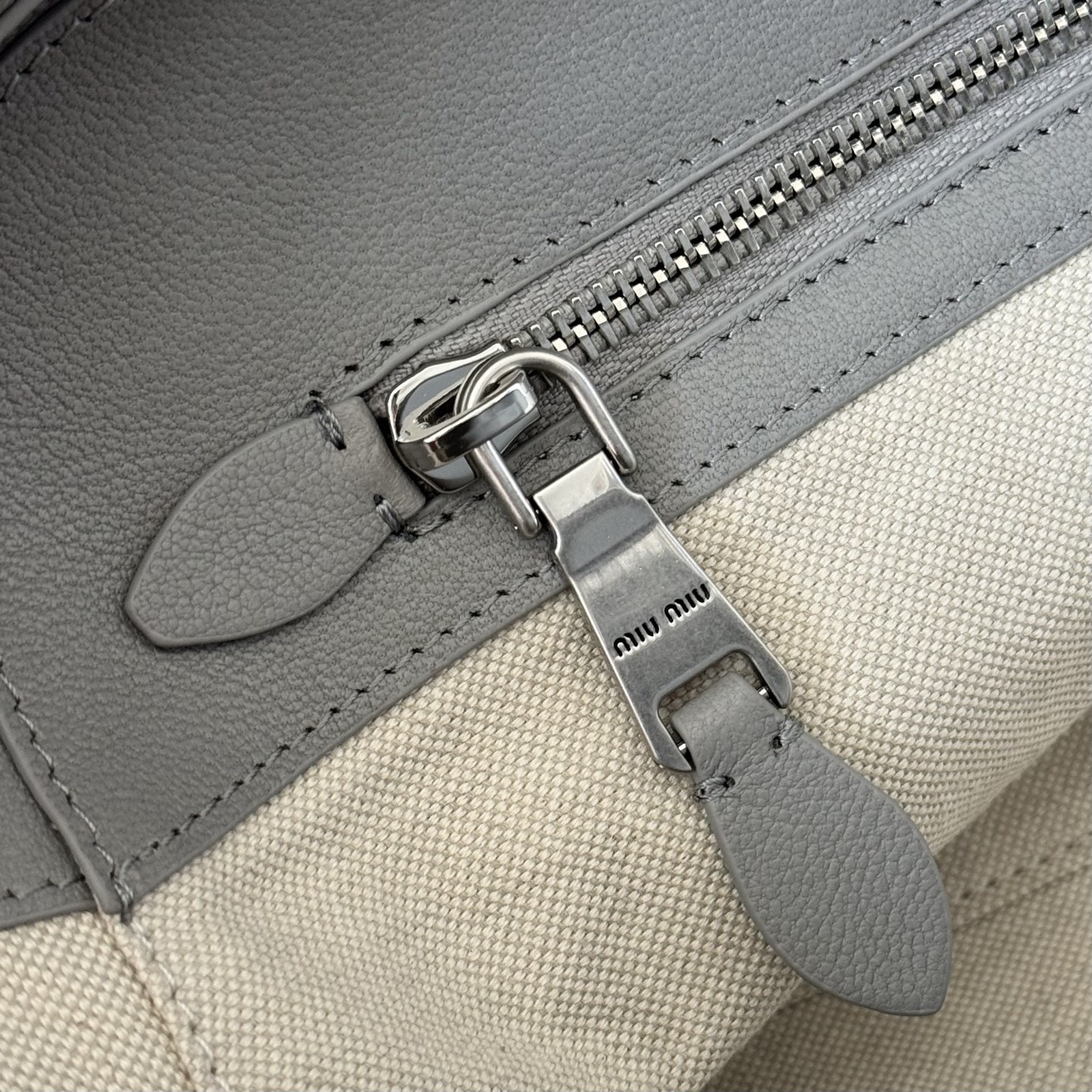 M1v M1v vivant nappa leather bag 17x28x9.5cm