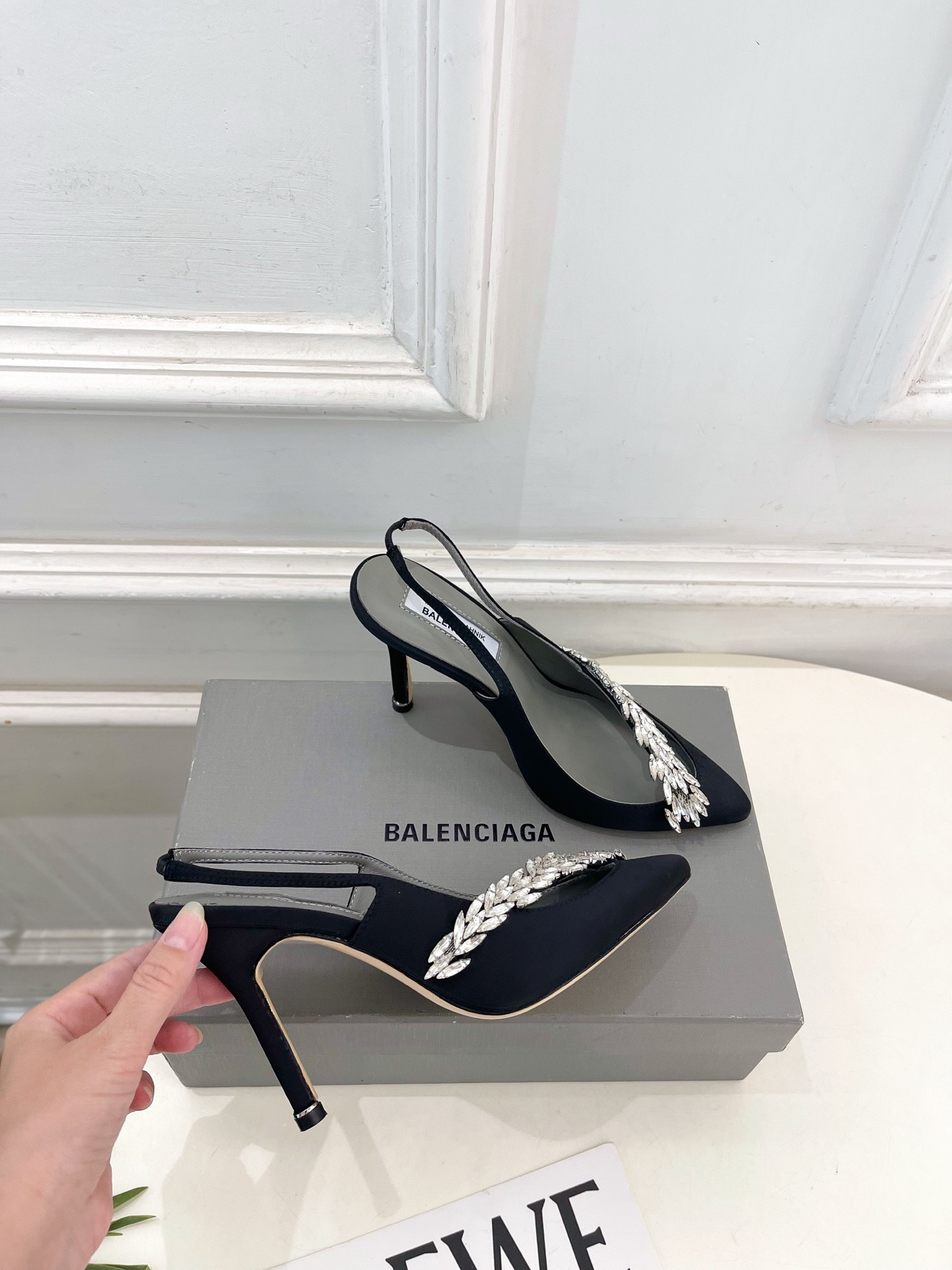 ua ba*len*cia*ga x ma*n010 B1ah*ik slingbacks 10cm heel
