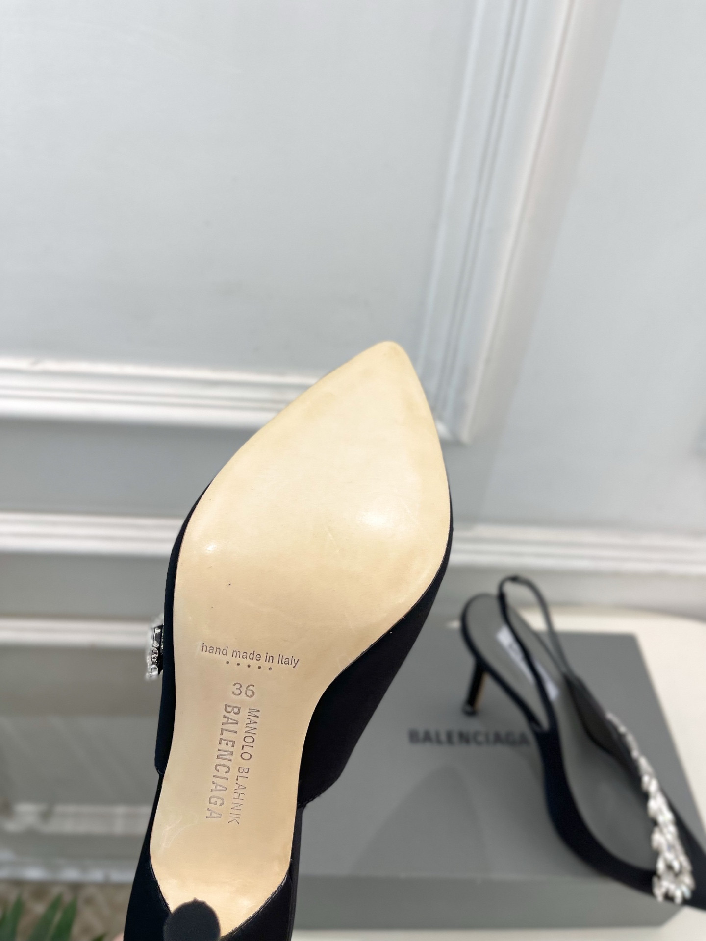 ua ba*len*cia*ga x ma*n010 B1ah*ik slingbacks 10cm heel