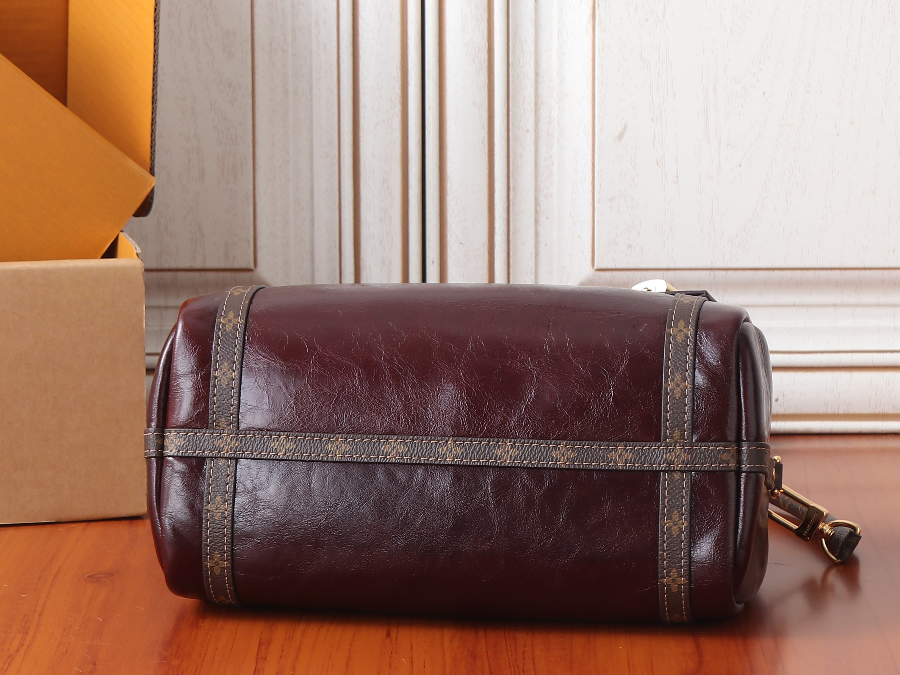 LV Express PM M3A265 26x17x13.5cm