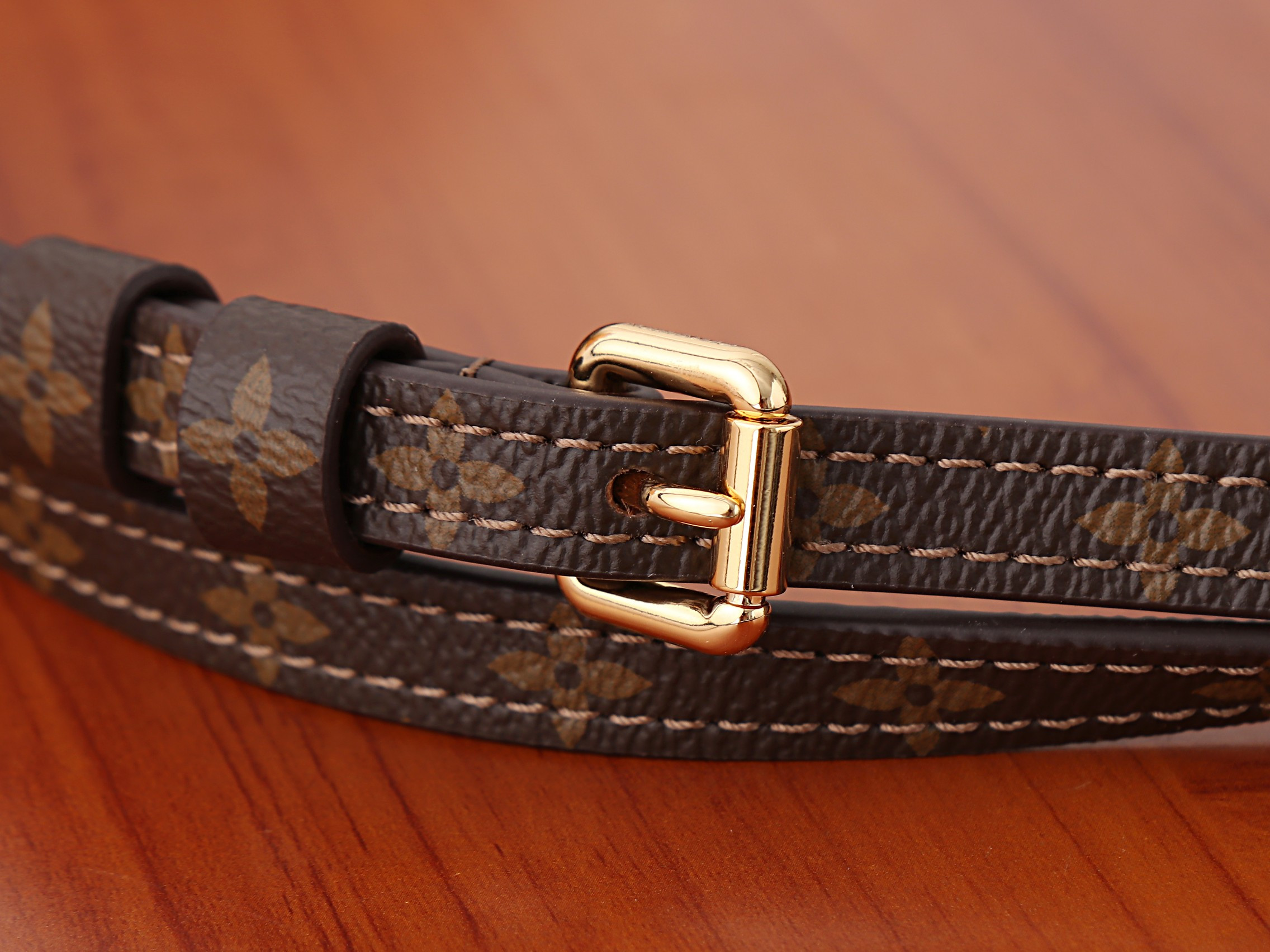 LV Express PM M3A265 26x17x13.5cm