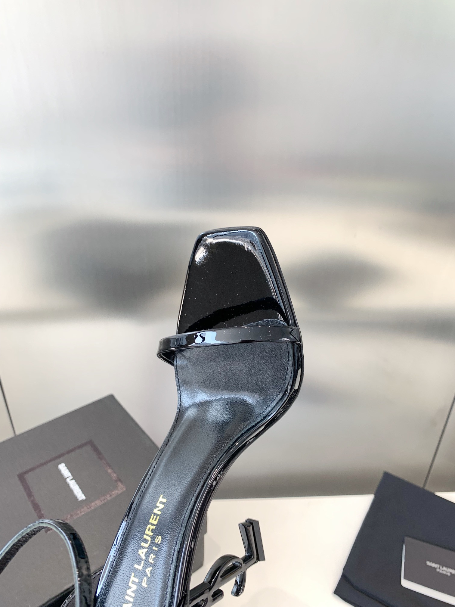 ua Y*L opyum sandals 11cm heel