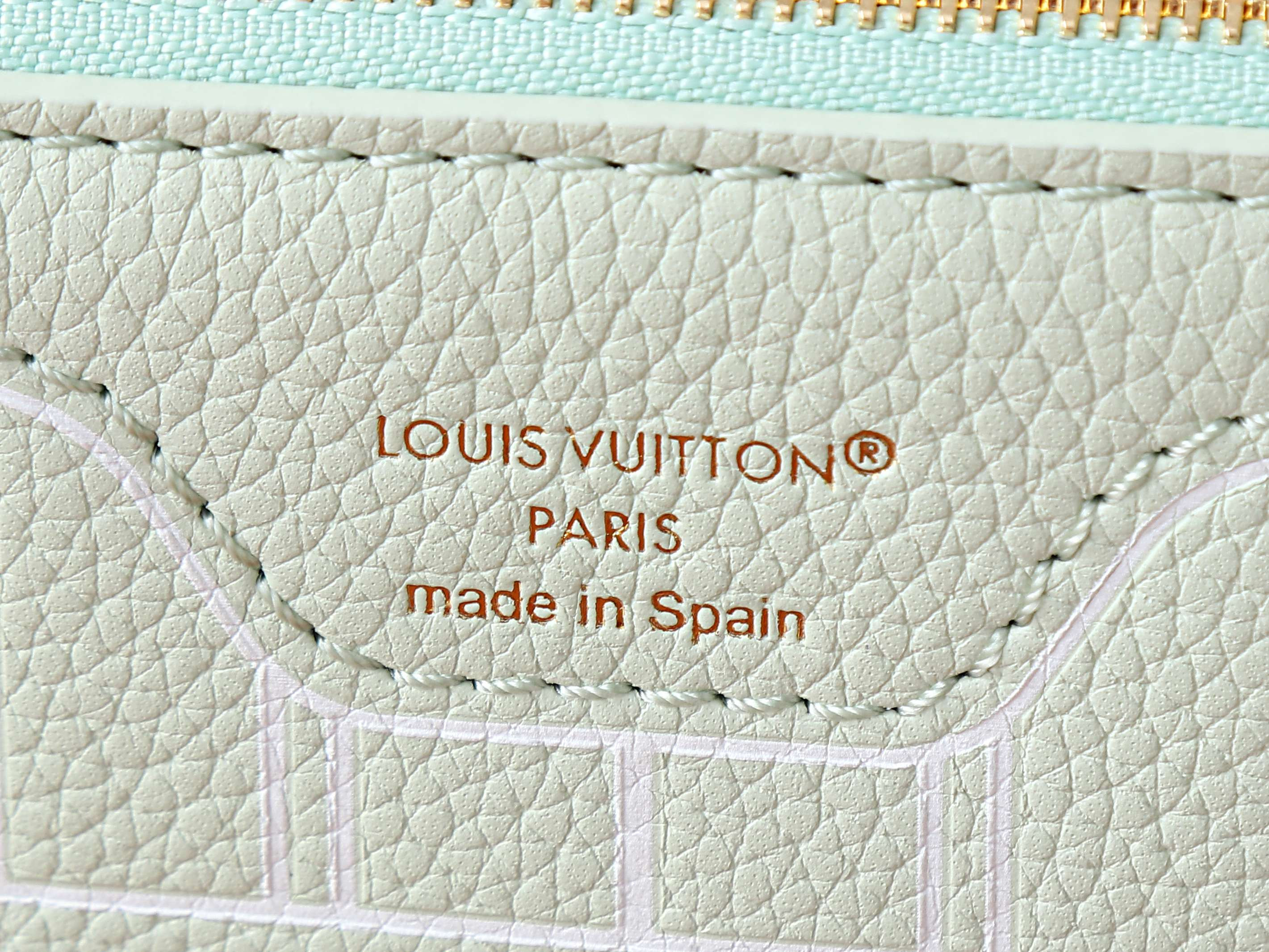 LV Neverfull Inside Out BB M2A465 26.5x16.5x11cm
