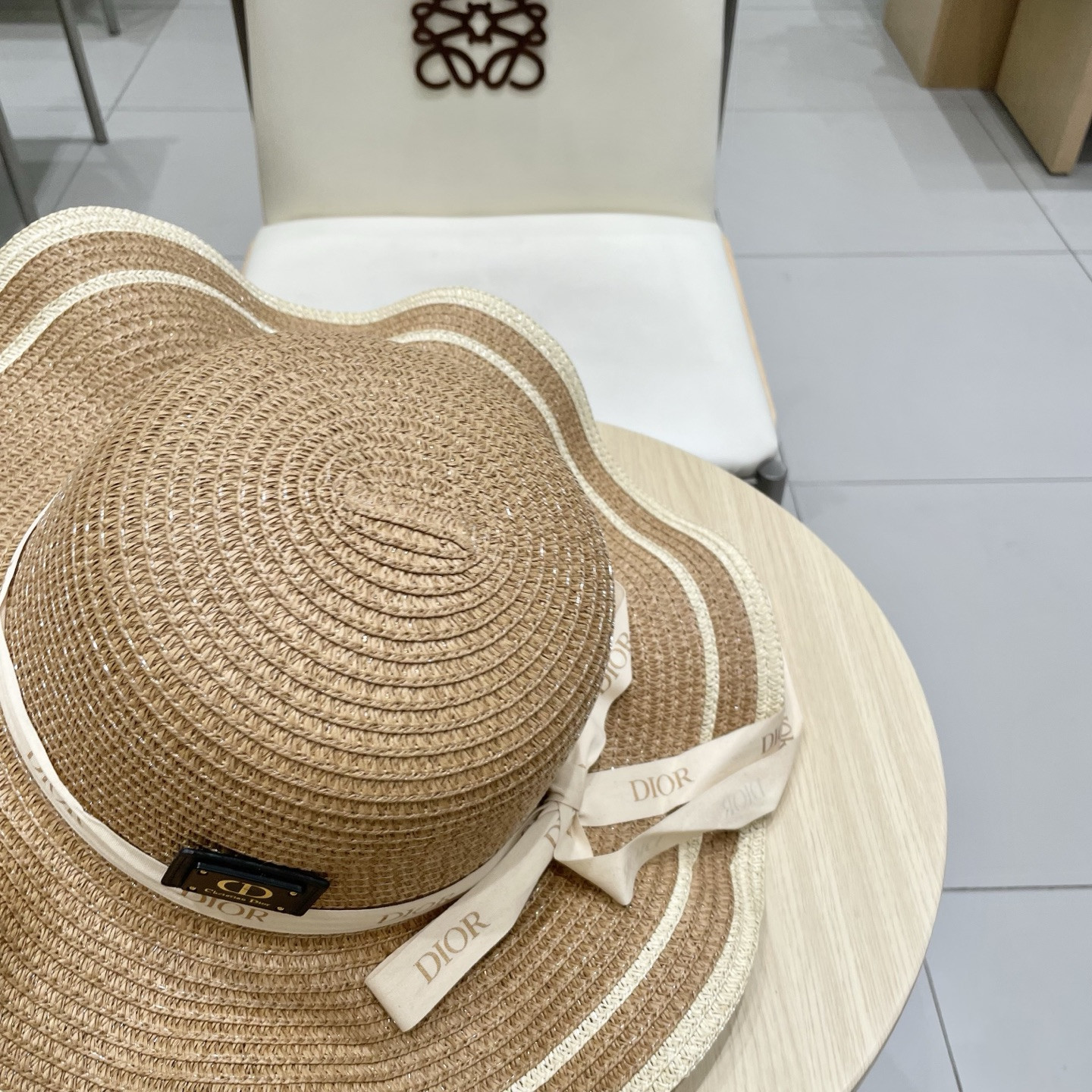 D*or straw hat 57cm head circumference
