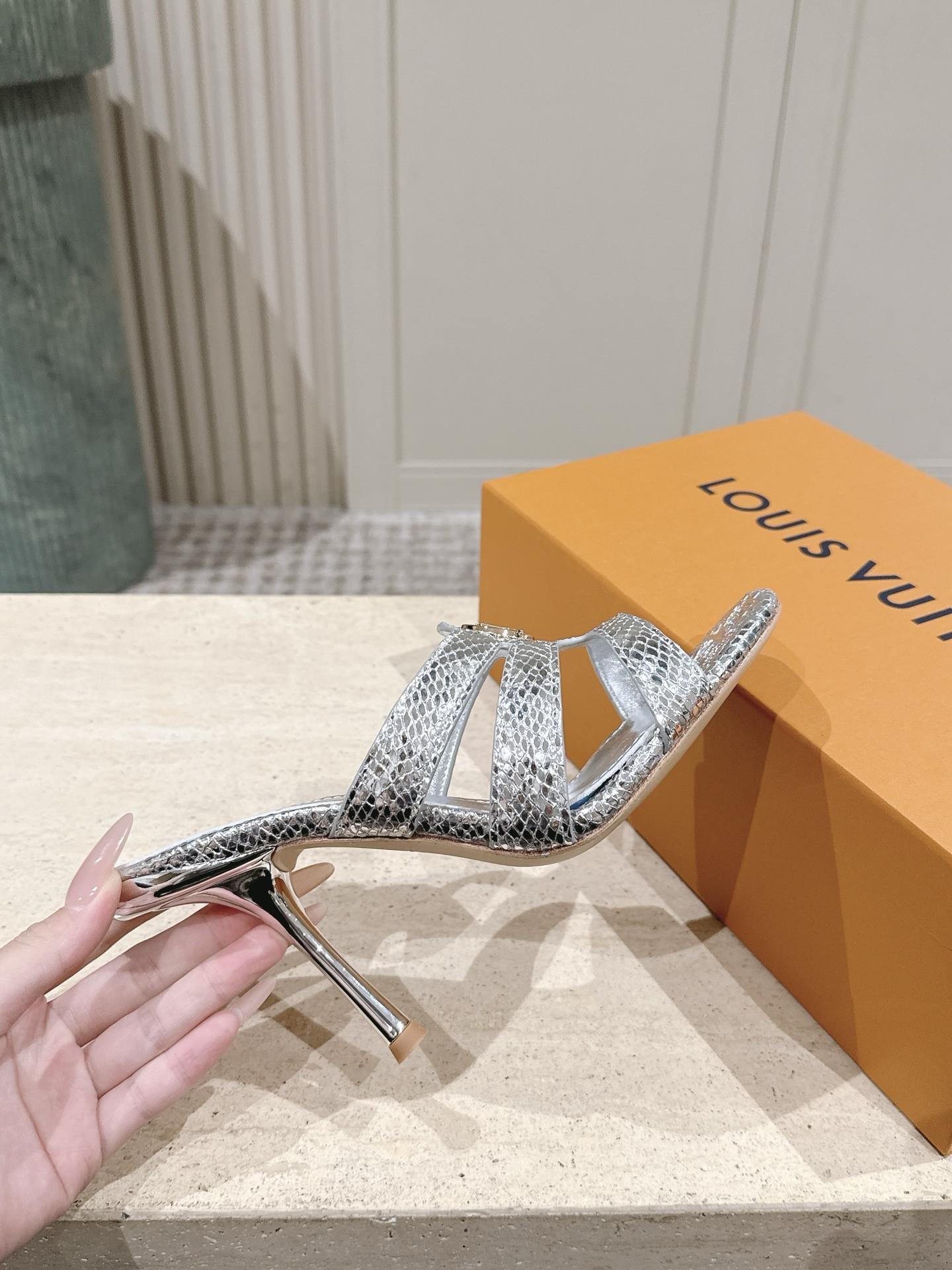 UA LV 6AM Mule 9.5cm Heel