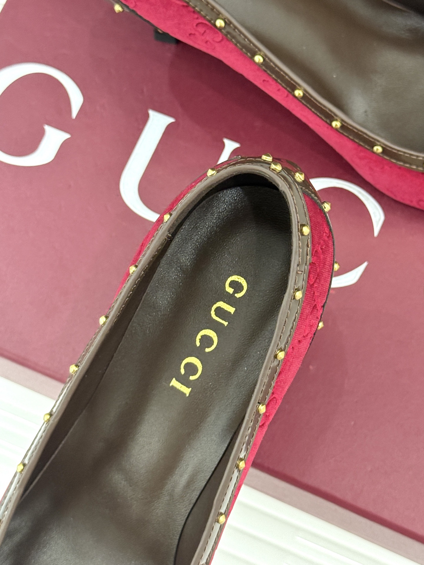ua G*u*i pump 7.5cm heel
