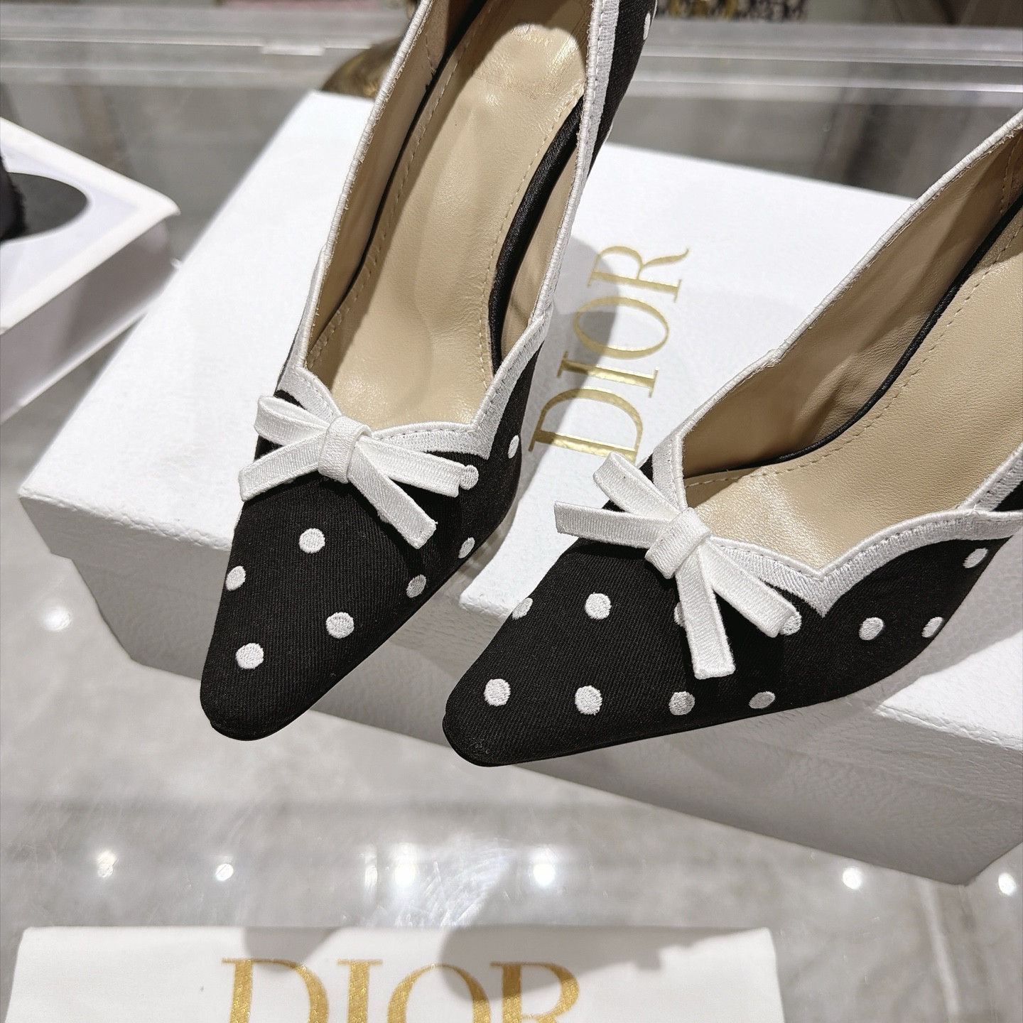 ua D*or romance pump 8.5cm heel