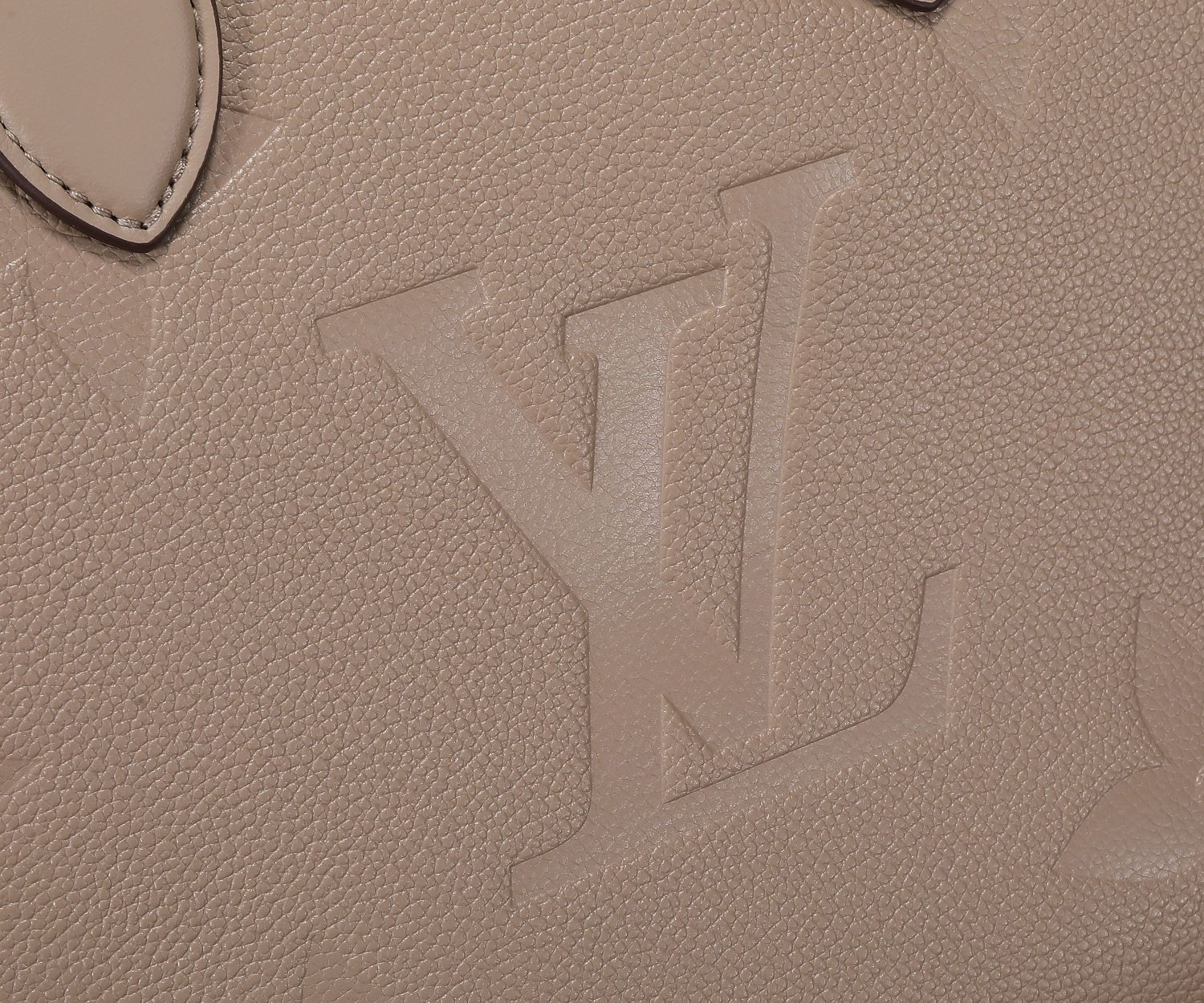 LV Onthego MM Tote Bag M45607 35 x 27 x 14 cm