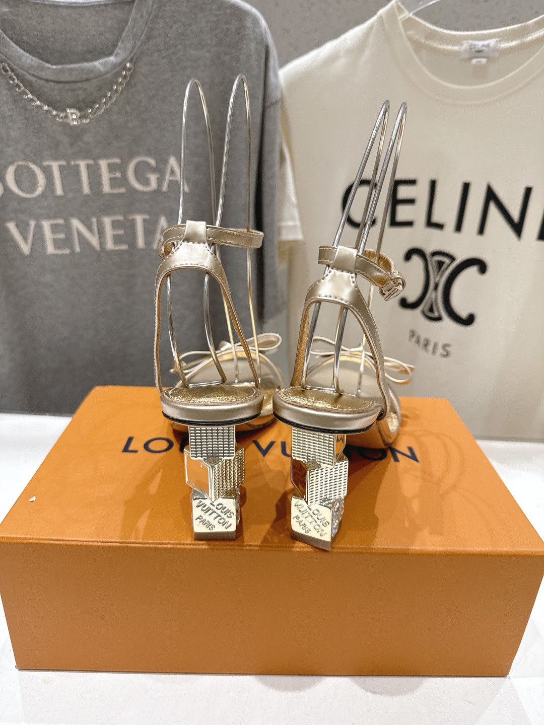 UA LV Cube Sandal 7cm Heel