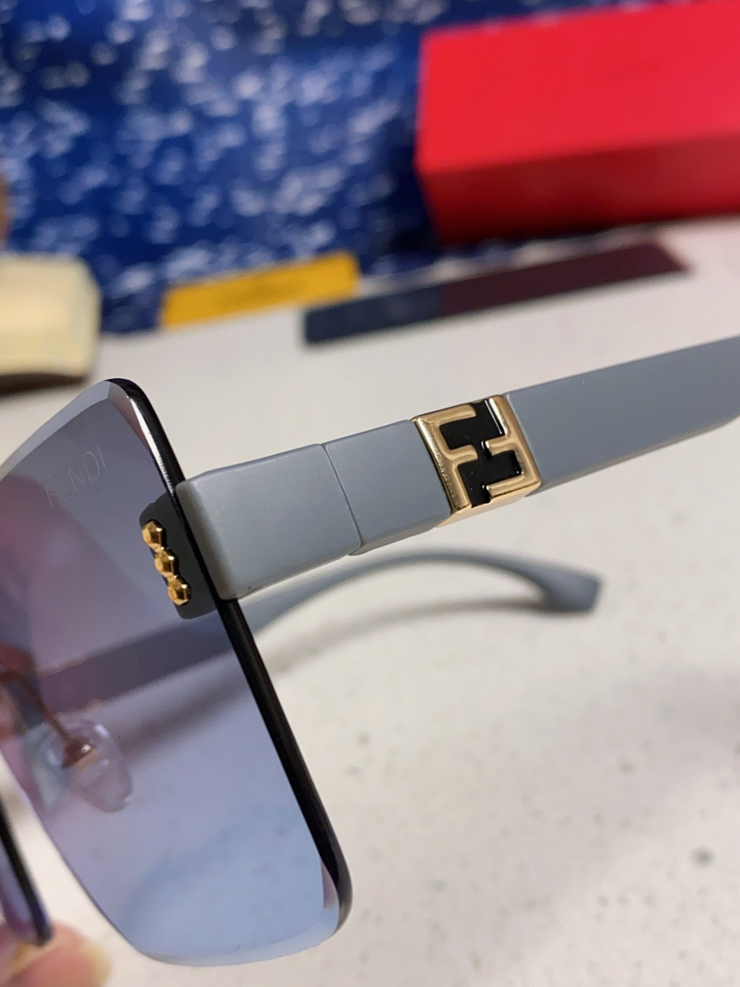 F**di glasses