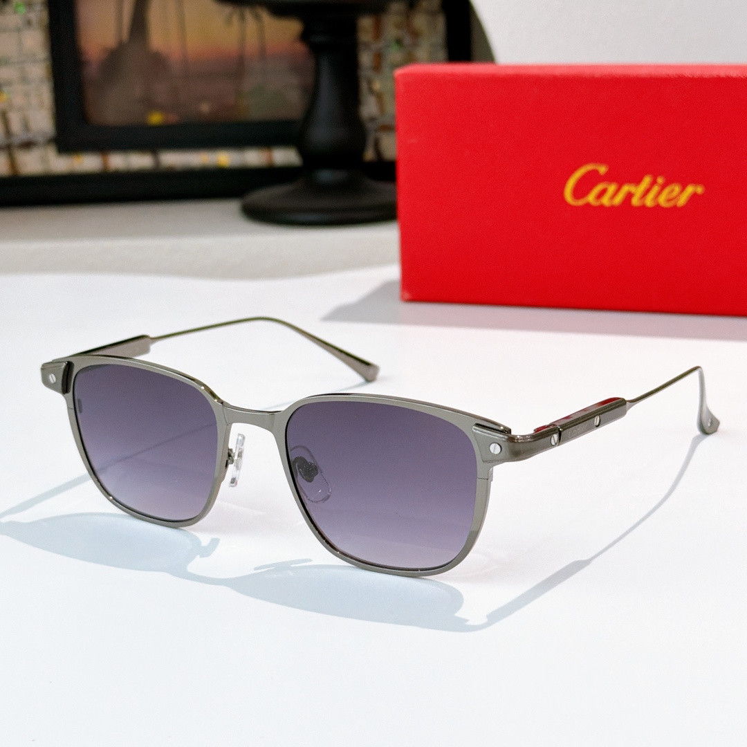 Ca*t*er glasses